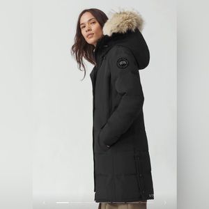 *NEW w/tags* Canada Goose - Shelburne Parka Black Label Heritage -Small- Black